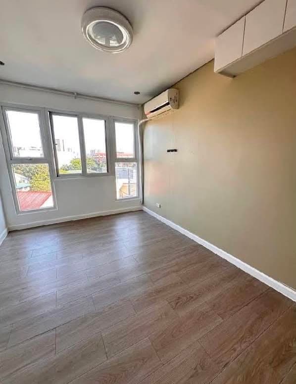FOR RENT / FOR SALE BARON 3 GARDENS - photo 1