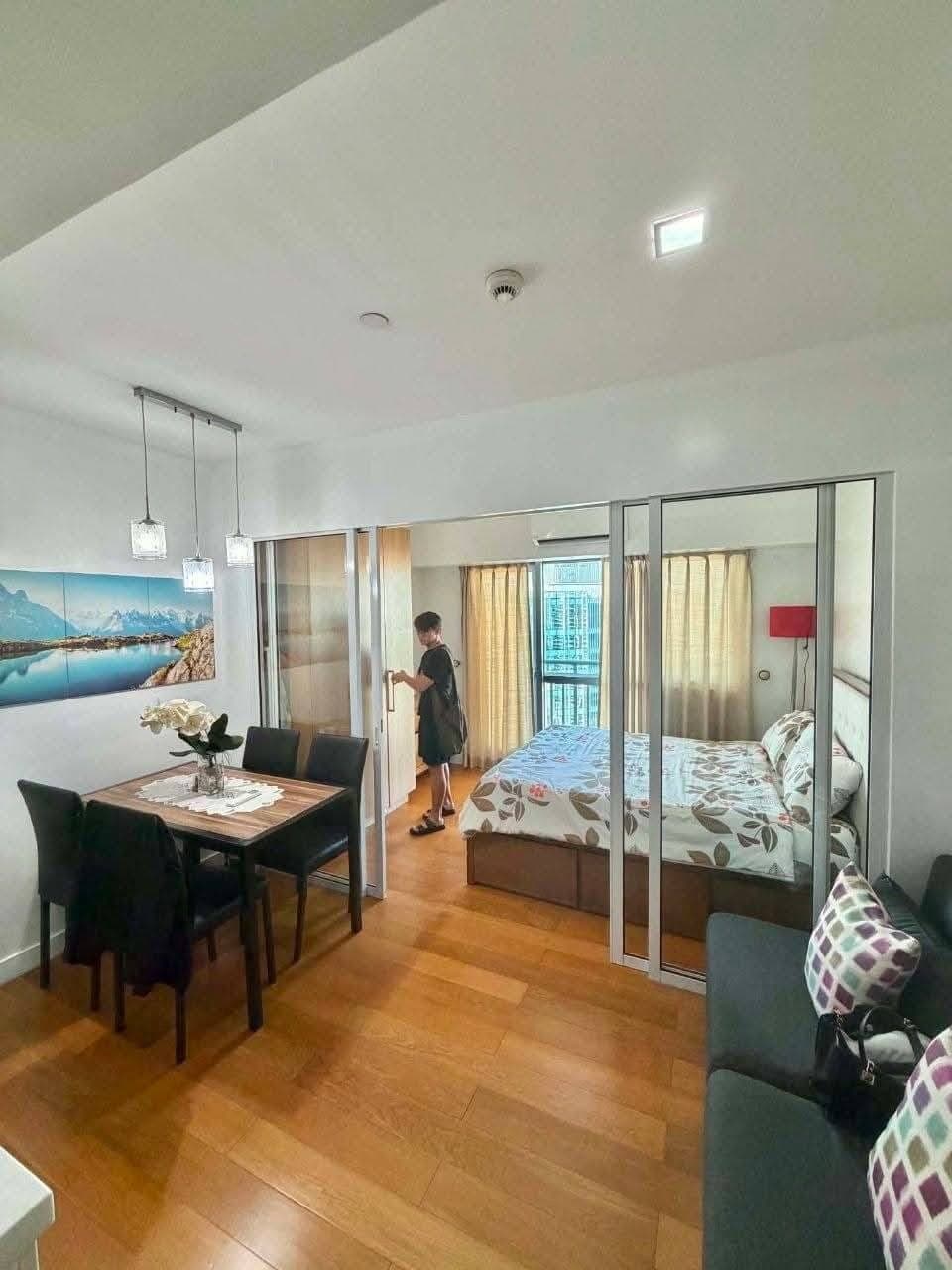 𝐅𝐎𝐑 𝐑𝐄𝐍𝐓 One Bedroom with balcony Condo in Acqua Private Residences, - photo 3