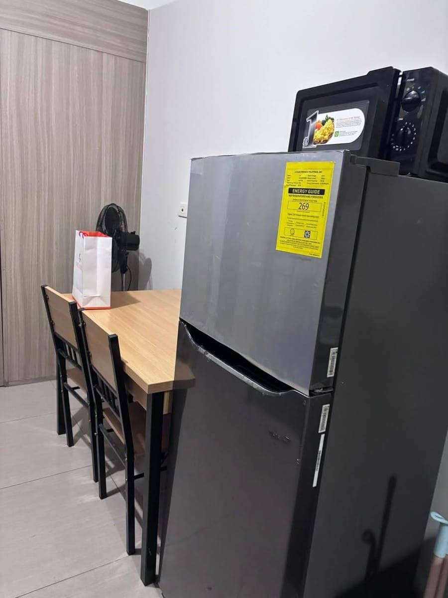 CONDO SHARING NEAR MOA & E-COM - photo 4