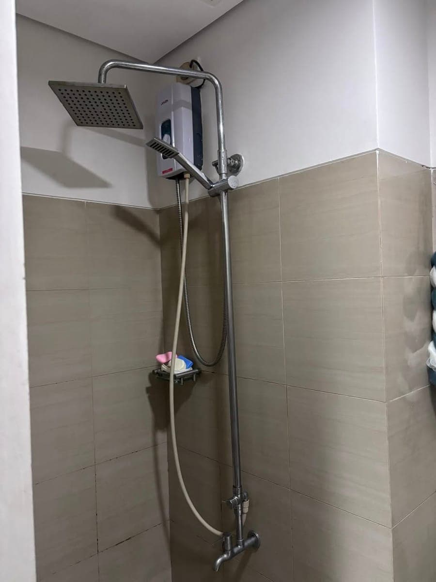 CONDO SHARING NEAR MOA & E-COM - photo 5