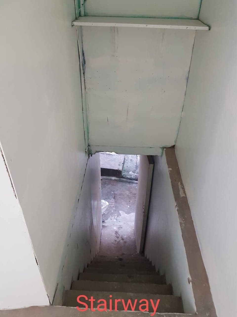 (Barracks for Rent) - photo 4