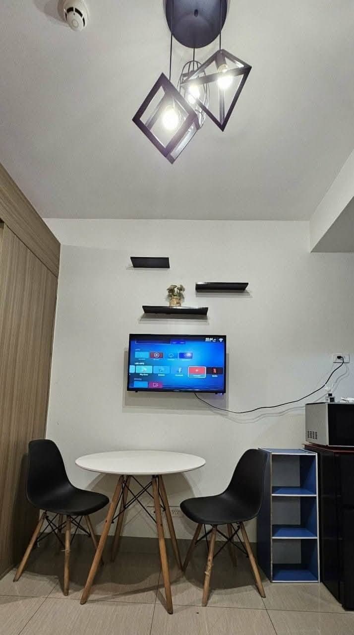 𝐅𝐎𝐑 𝐑𝐄𝐍𝐓 One Bedroom with Balcony Condo Unit at Shore 2, Residences near MOA - photo 3