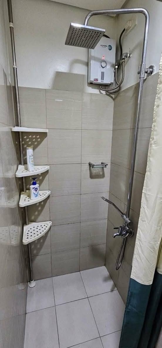 𝐅𝐎𝐑 𝐑𝐄𝐍𝐓 One Bedroom with Balcony Condo Unit at Shore 2, Residences near MOA - photo 5