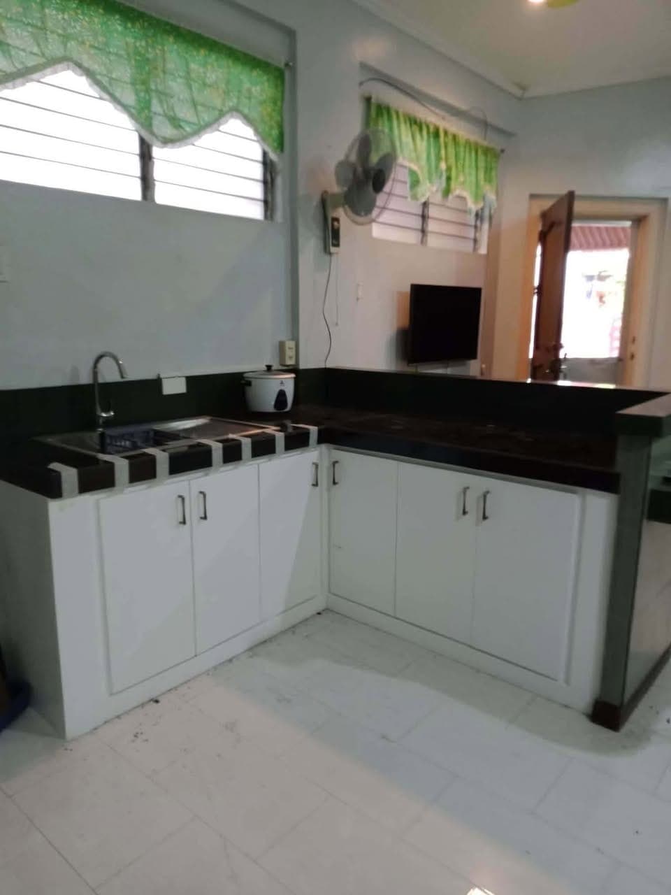 🏡FURNISHED House for rent GSIS matina - photo 4