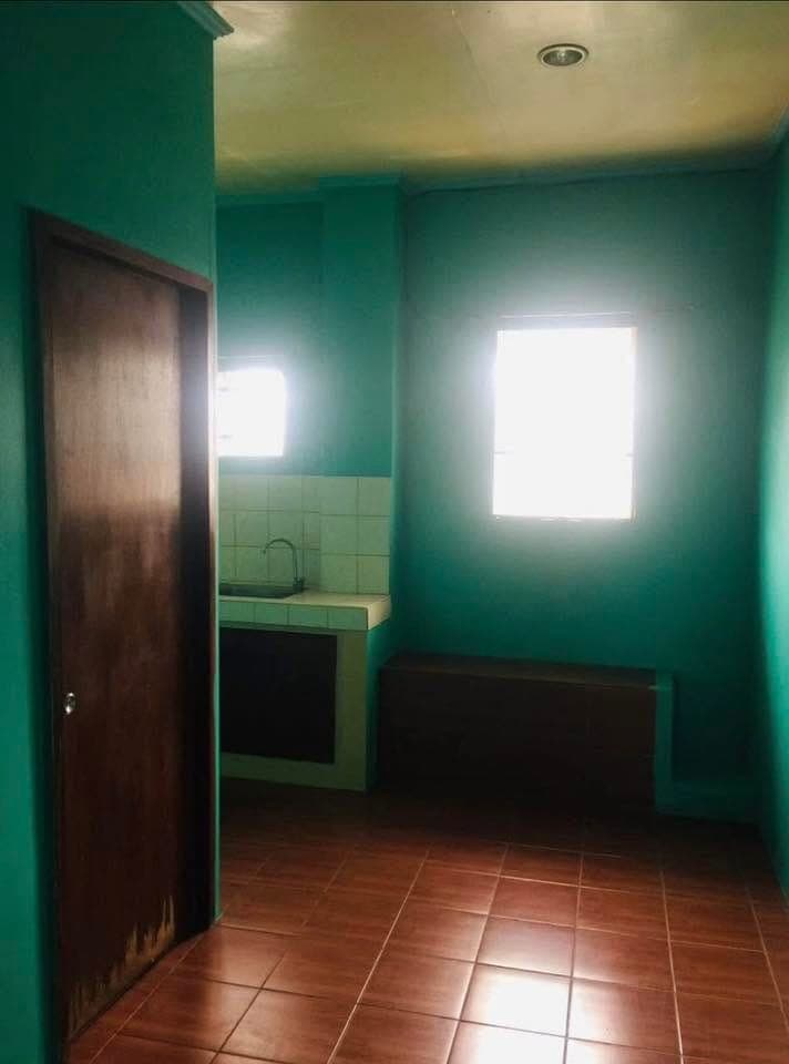 STUDIO TYPE UNIT FOR RENT WITH 1BED ROOM INSIDE. READY FOR OCCOPANCY! Vacant now & VIEWING ANYTIME. - photo 3