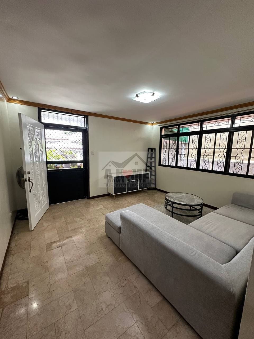 Better Living Subdivision Parañaque Bungalow For Rent (France Access) - photo 1