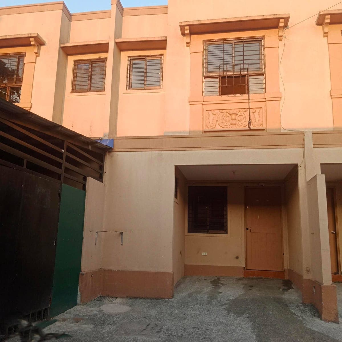 Townhouse for Rent - photo 1
