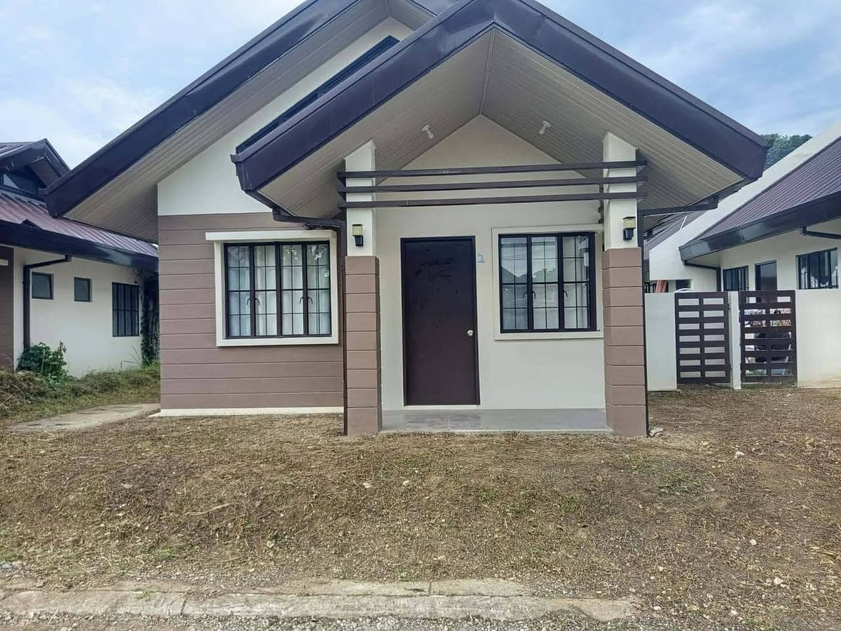 HOUSE FOR RENT‼️ - photo 1