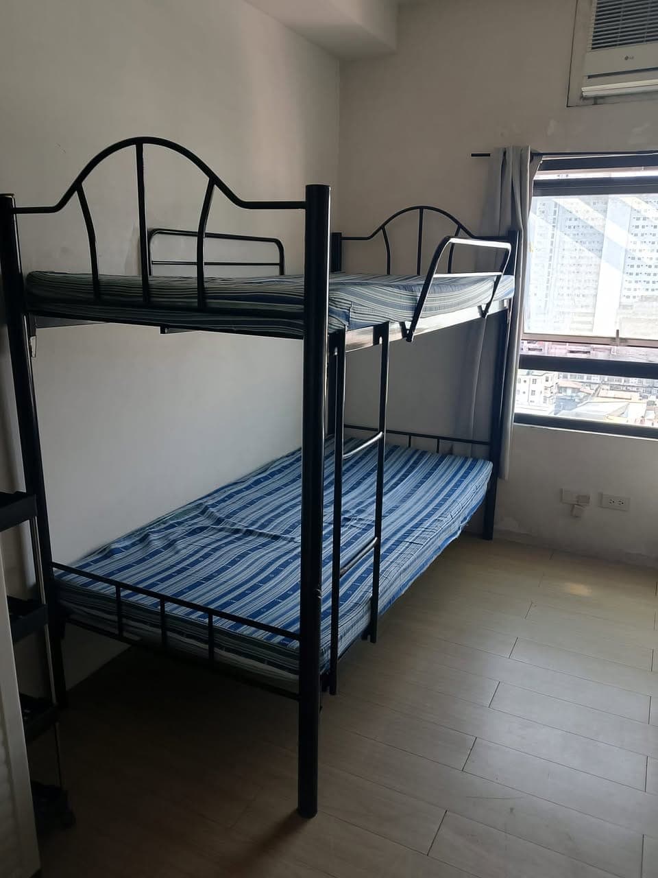 FOR LEASE: Studio Condo – Studio Zen Taft Avenue - photo 1