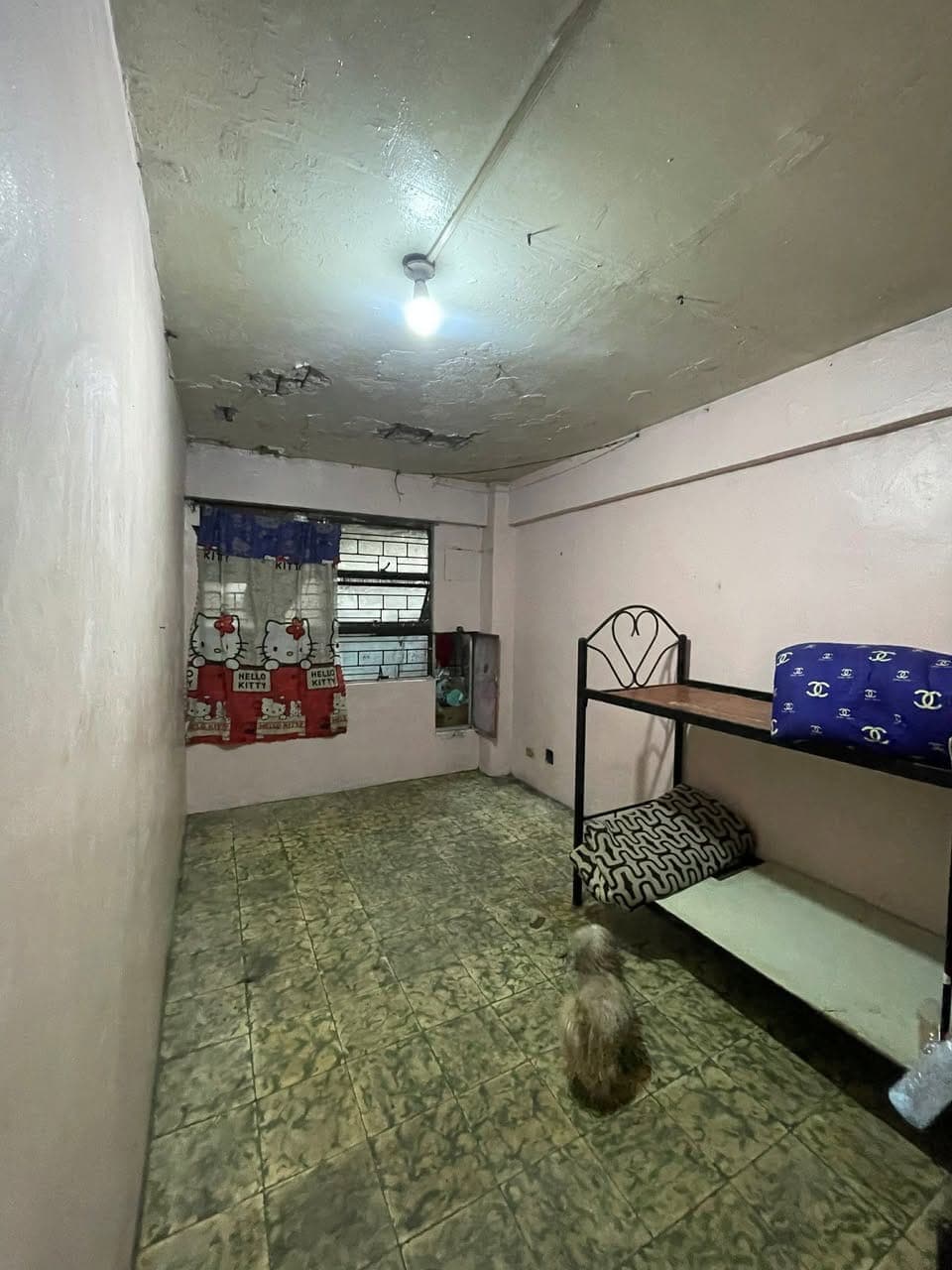 room for rent tabi lang mismo ng lrt ng 5th ave at 7 eleven Caloocan city - photo 1