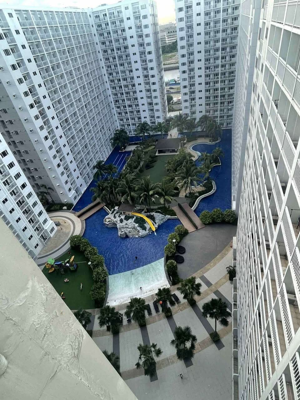 UPDATED!!!!!!! (BED-SPACE) - photo 1