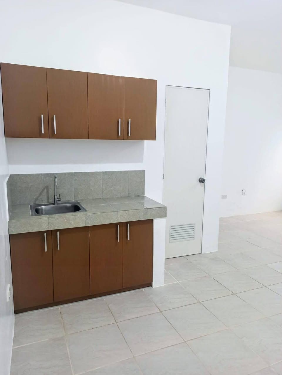 Studio Type (no bedroom) Apartment in Tejeron area for rent...available for move in June, 2026 - photo 4