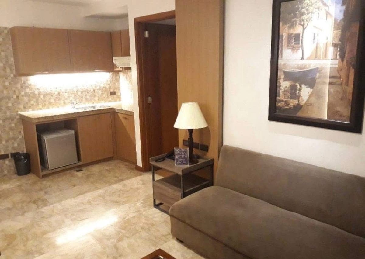 FOR RENT: ₱27,000/month. - Inclusive association dues - photo 3