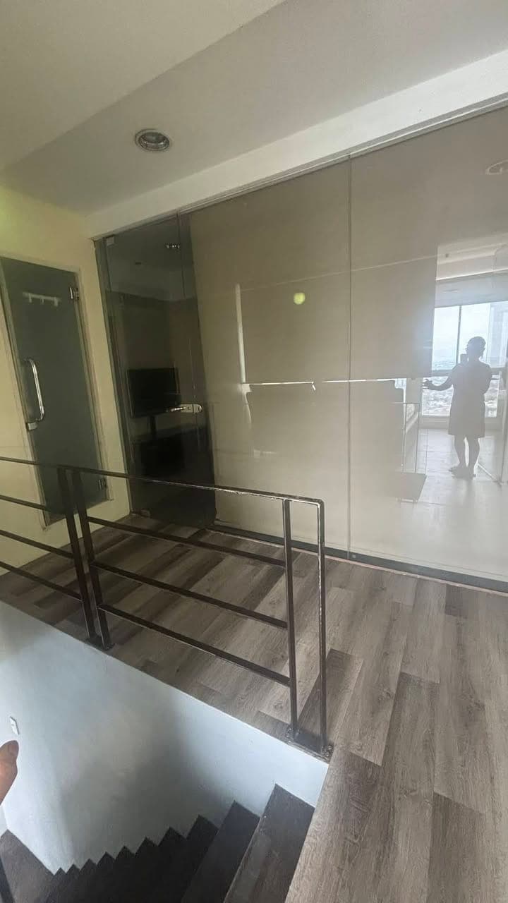 ✅FOR Rent Condo in Q.C FULLY FURNISH with -2BR /80 𝘀𝗾𝗺 - photo 4