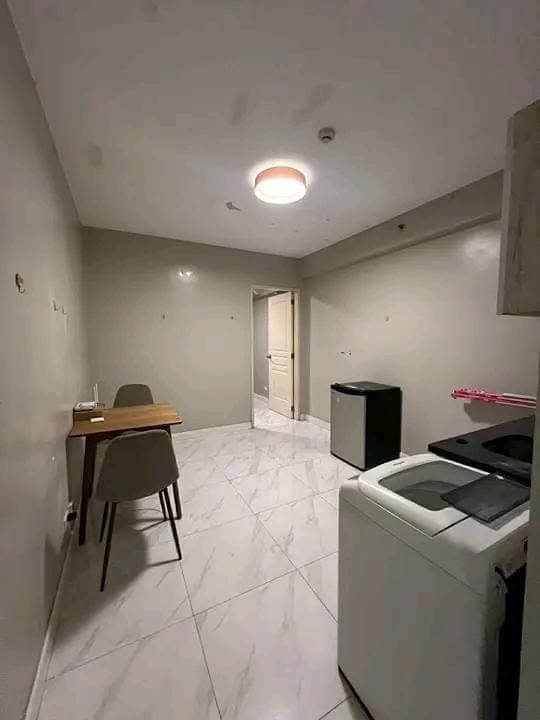 18K MONTHLY IN MONARCH PARKSUITES‼️ - photo 4