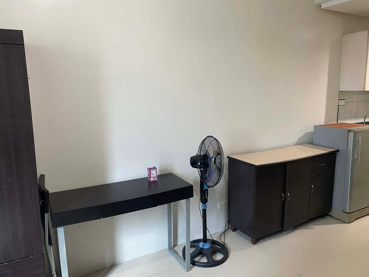 Fully Furnished Studio Condo Unit For Rent - 14th Floor at Blue Residences - photo 4
