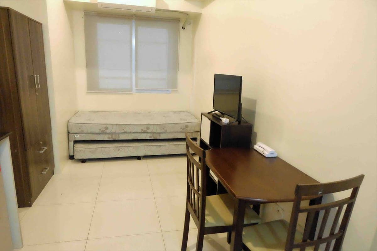 Fully Furnished Deluxe Studio Condo Unit For Rent - Unit 1646 Green Residences - photo 4