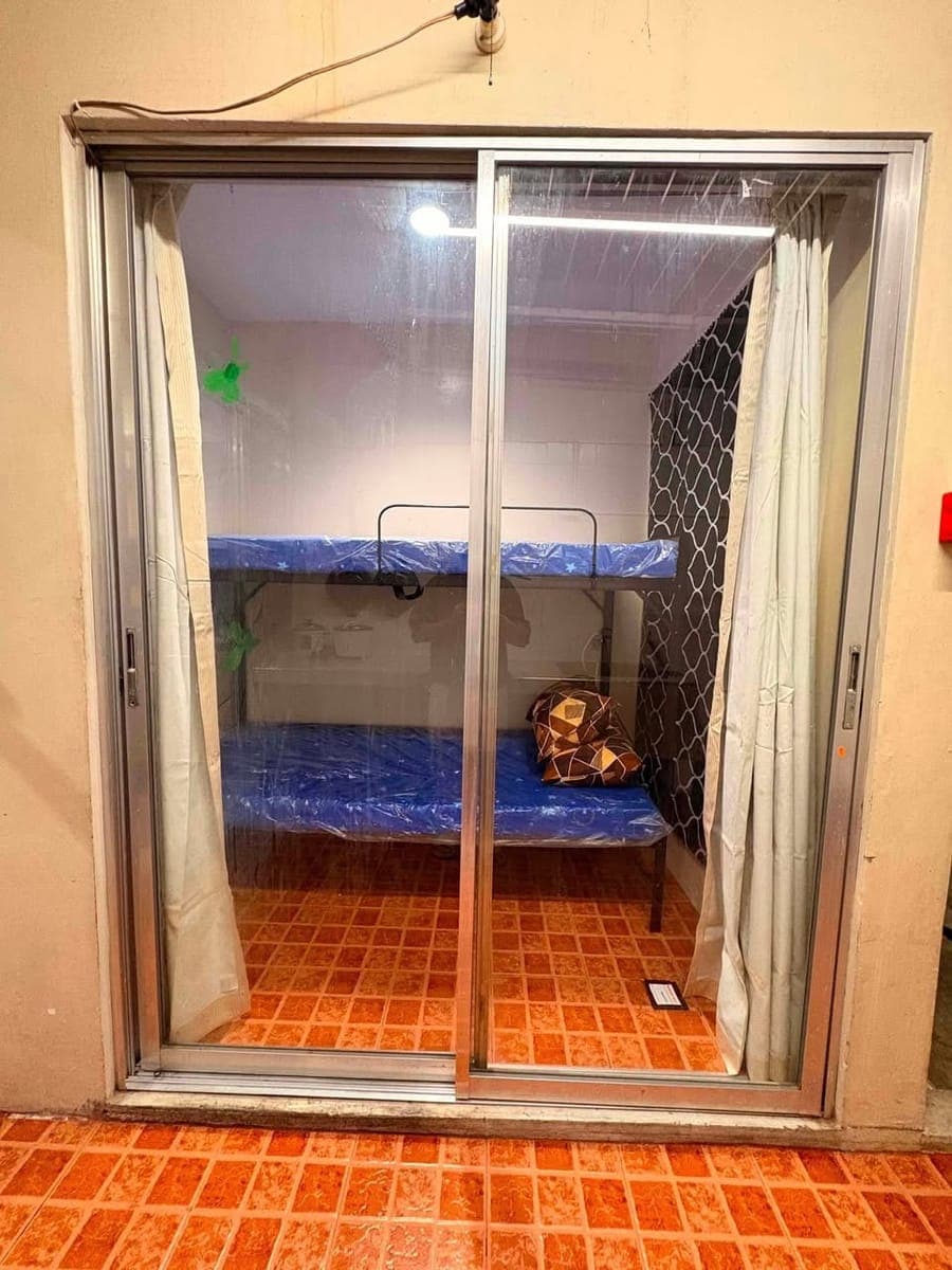 SMALL ROOM FOR RENT ‼️ - photo 1