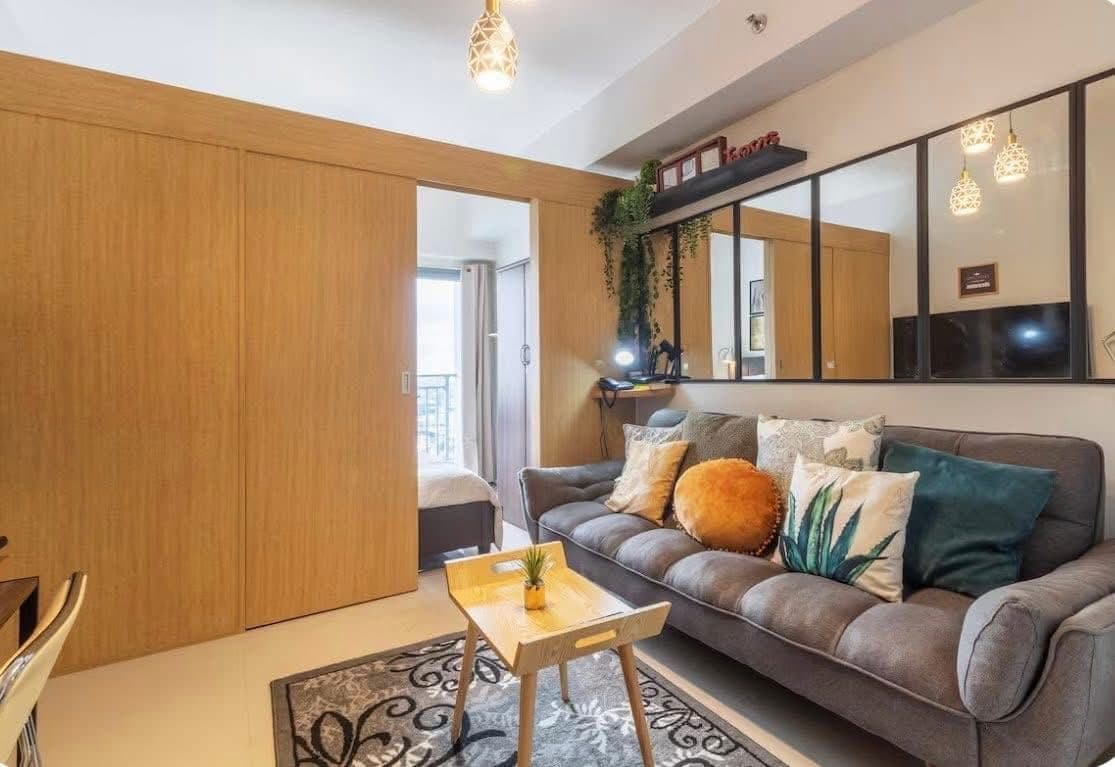 FOR RENT: ₱20,000/month. | Inclusive association dues - photo 1