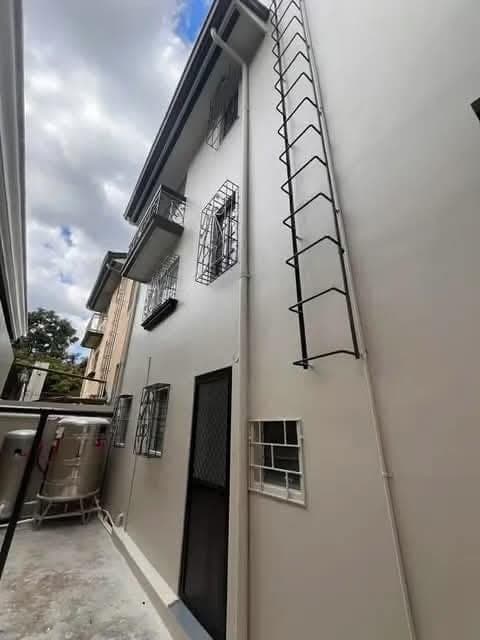 FOR RENT - photo 1