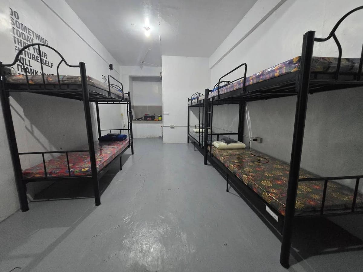 CHEAPEST FEMALE BEDSPACE Groundfloor. - photo 1
