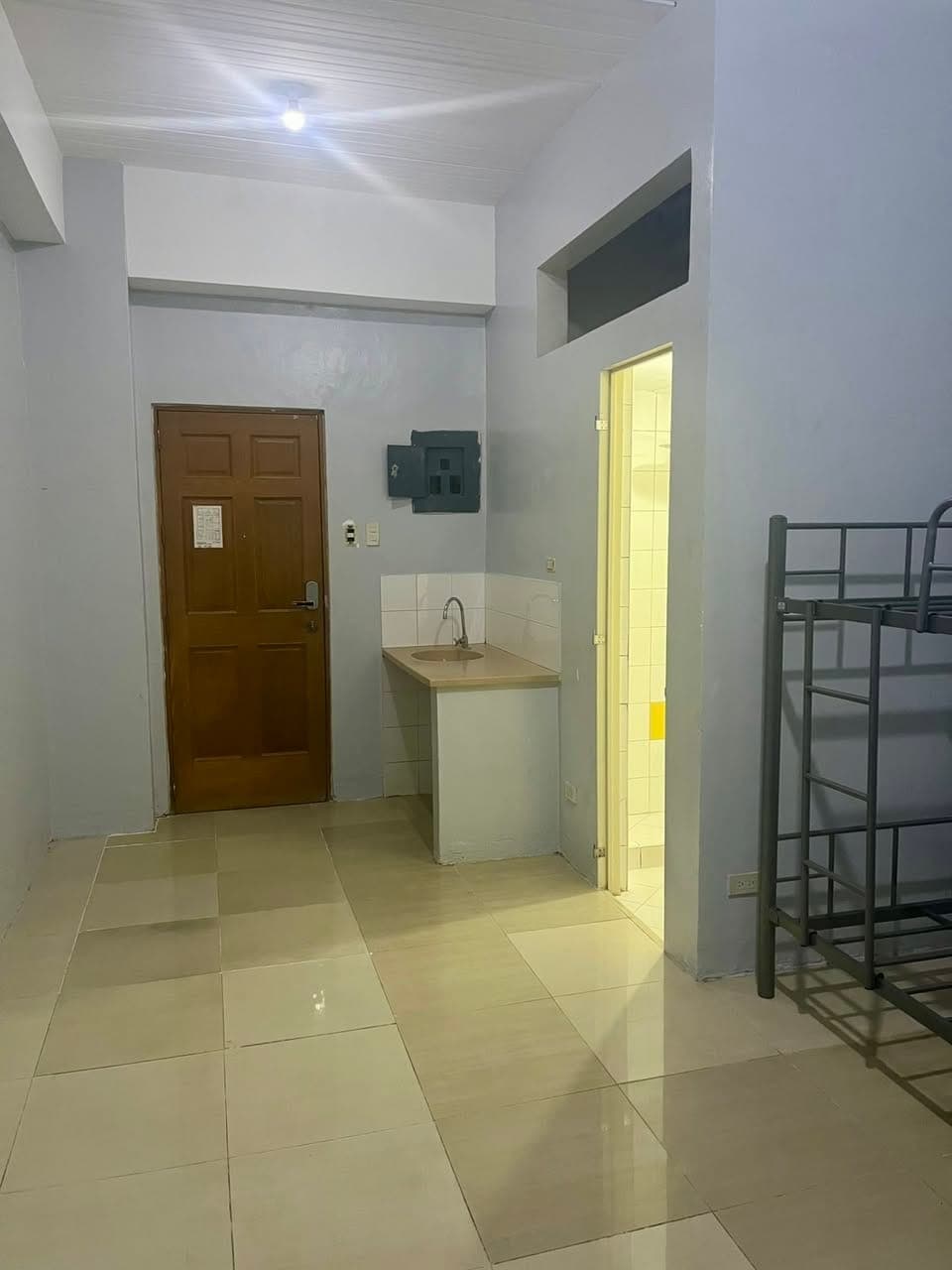 🏢 AVAILABLE CONDO FOR RENT NEAR UST - photo 1