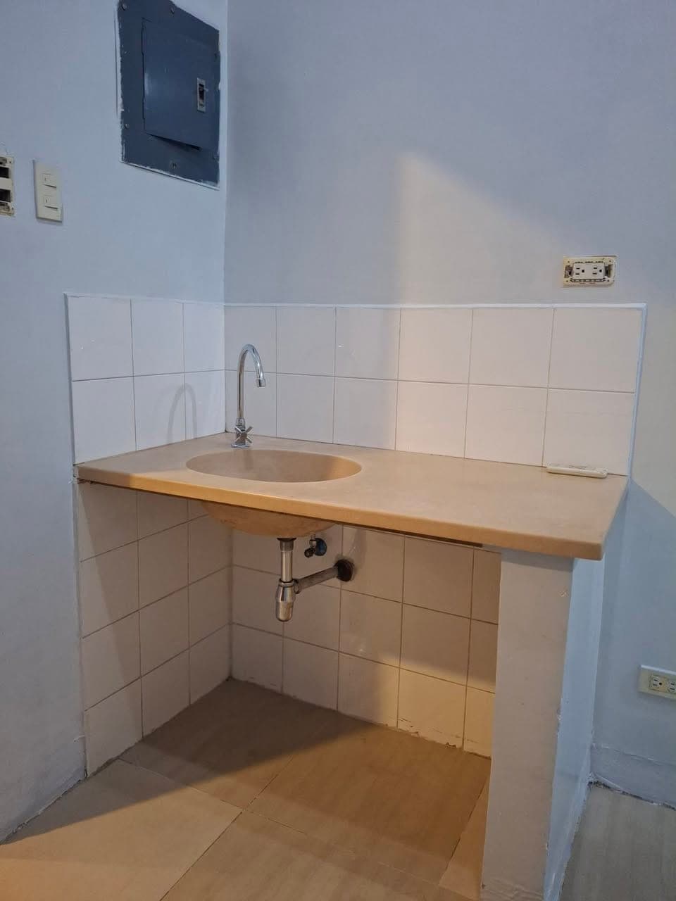 🏢 AVAILABLE CONDO FOR RENT NEAR UST - photo 4