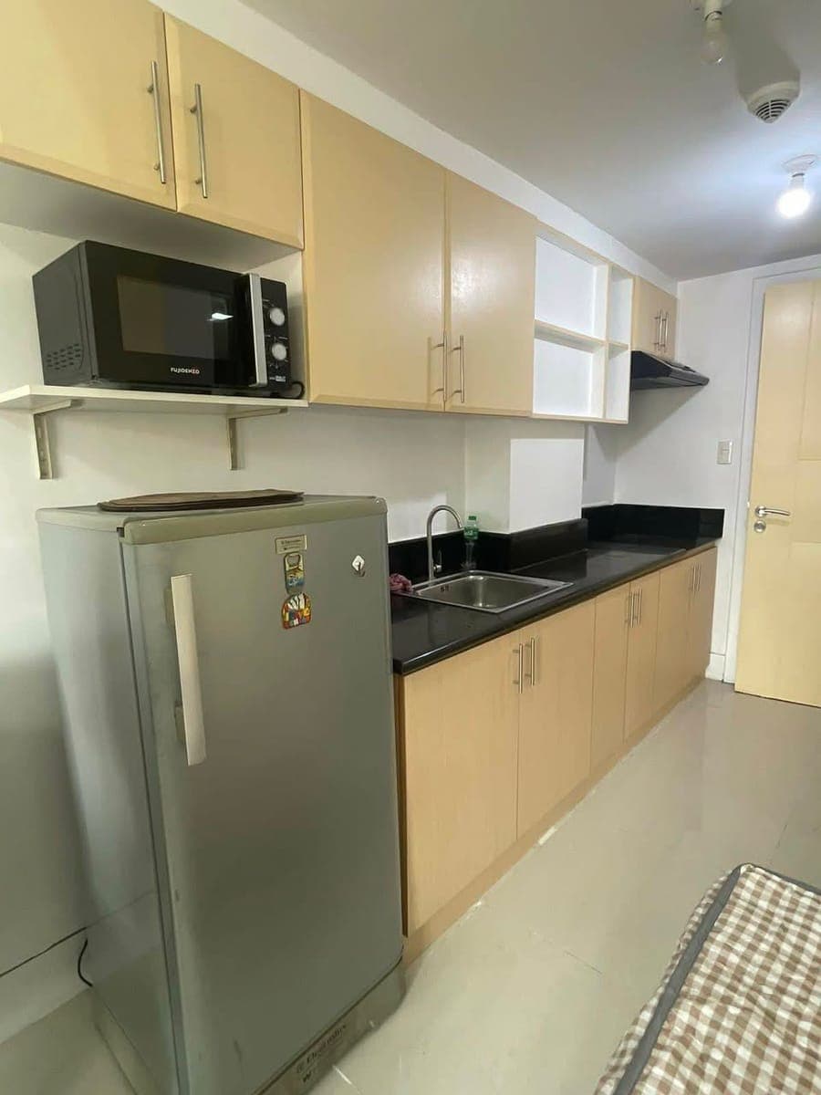 FOR RENT GREENHILLS HEIGHTS CONDOMINIUM - photo 4