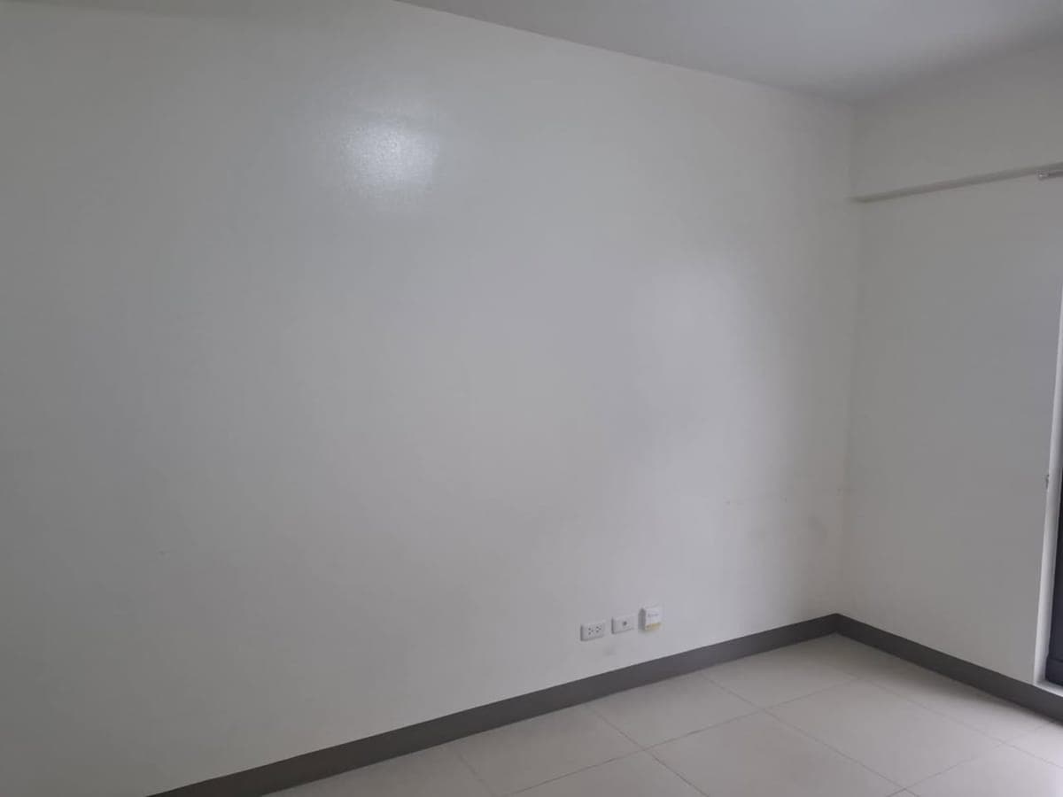 Semi Furnished Studio Condo Unit For Rent - Unit 827 Studio 7 (Residential Tower) - photo 5