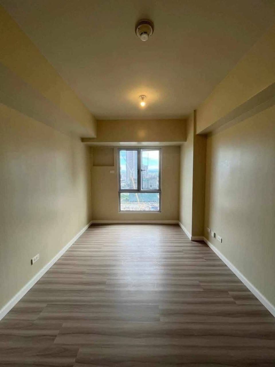 RENT NOW — ₱15,000/month - photo 1