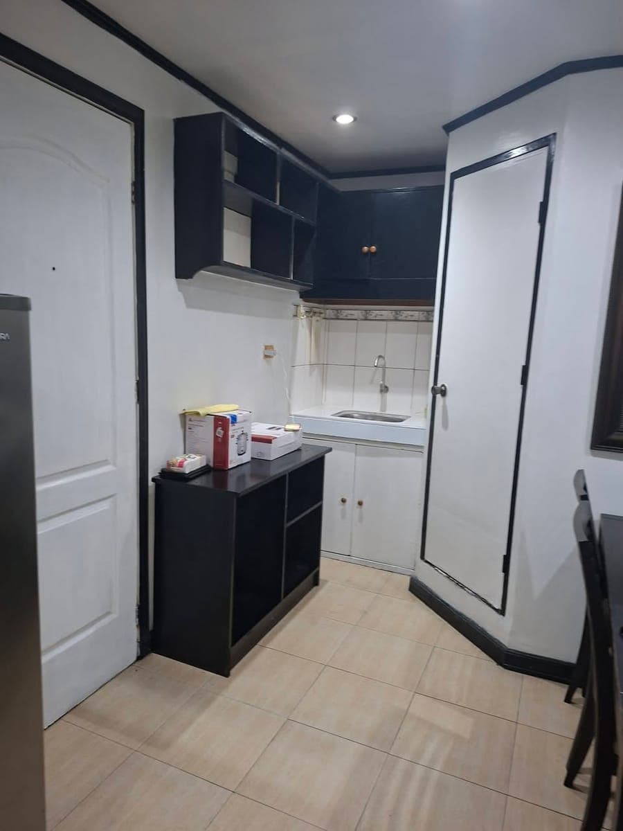 For Rent Condo in Qc - photo 2