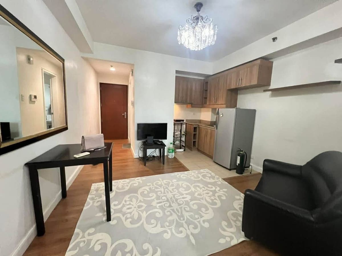 Grand Midori Makati (1BR interior design) P25K Rent bargain - photo 1