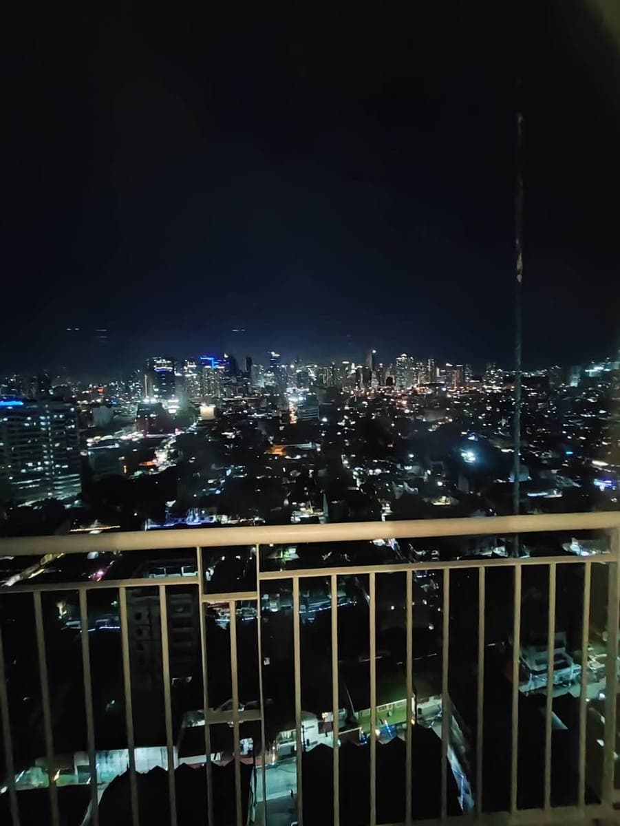 For rent  one bedroom condominium in taft  pasay - photo 1