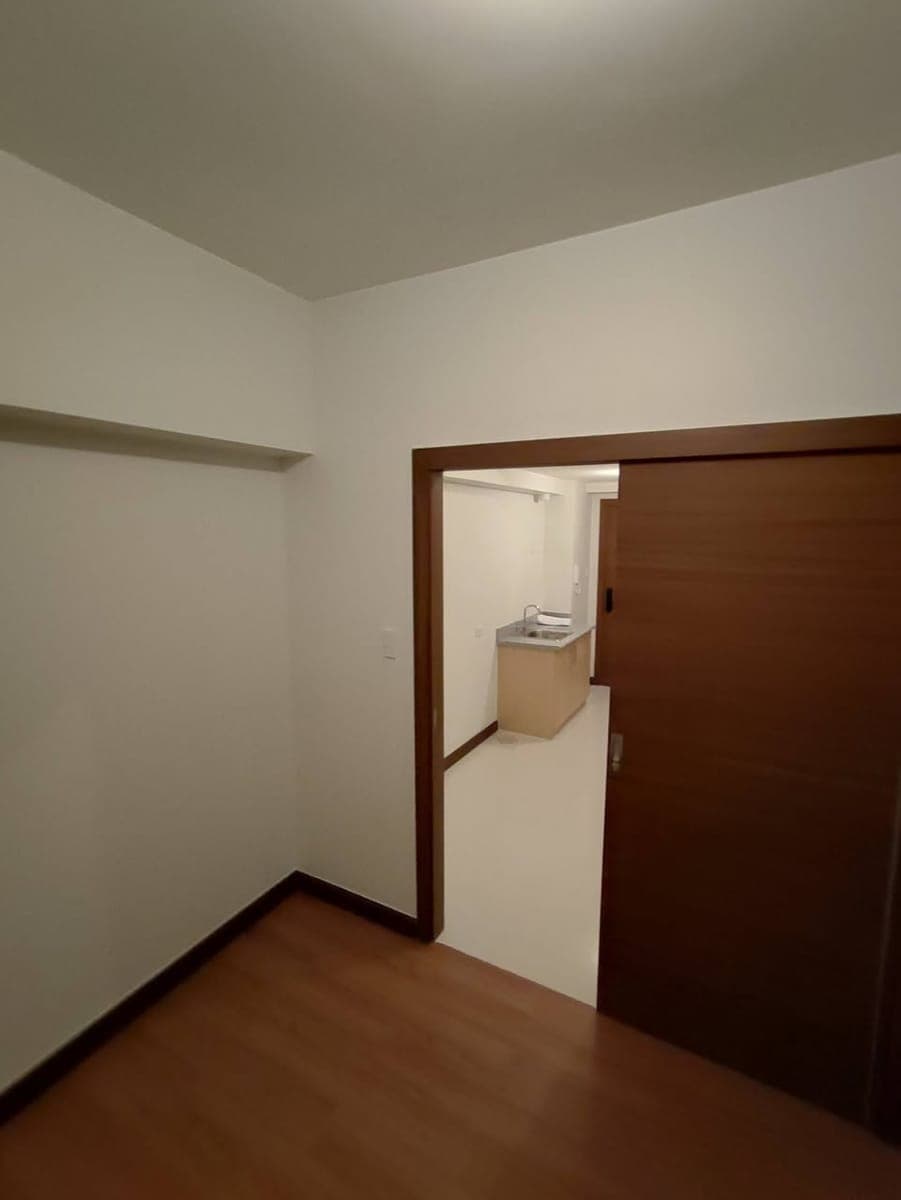 For rent  one bedroom condominium in taft  pasay - photo 2