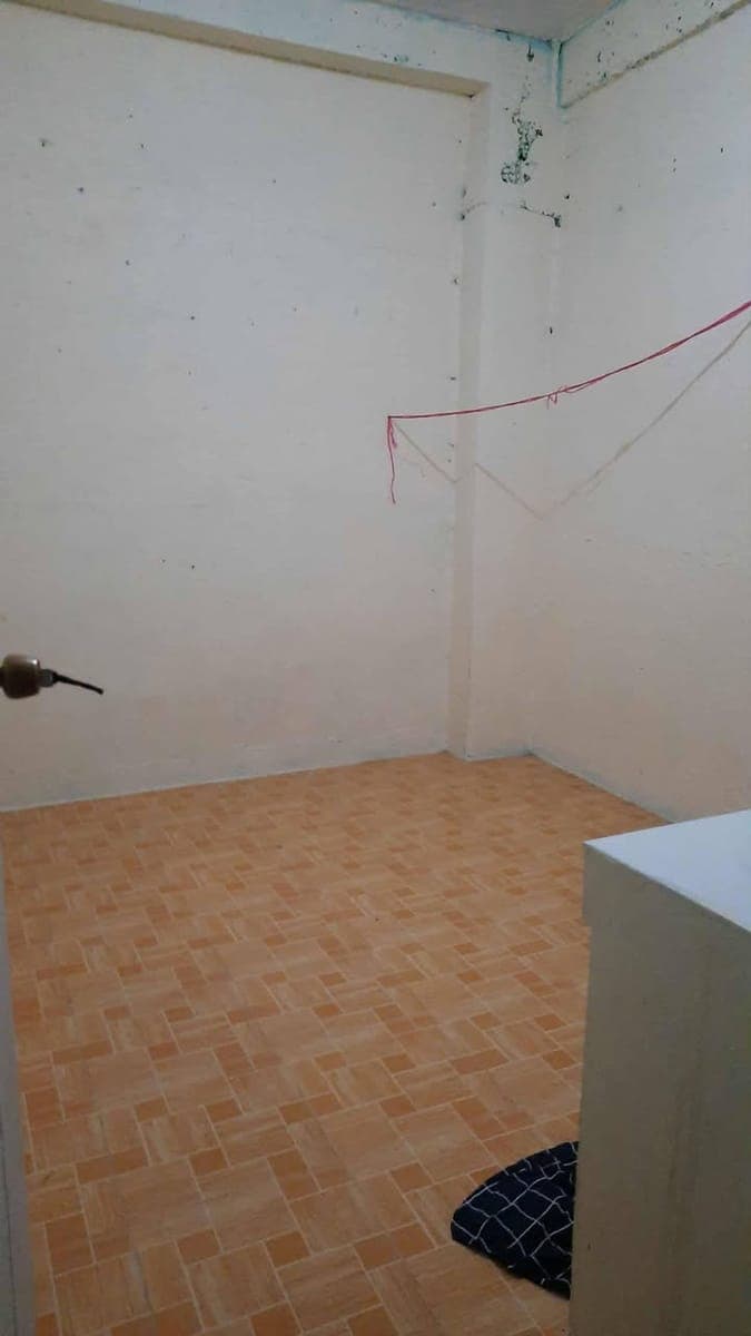 Room for Rent - photo 5