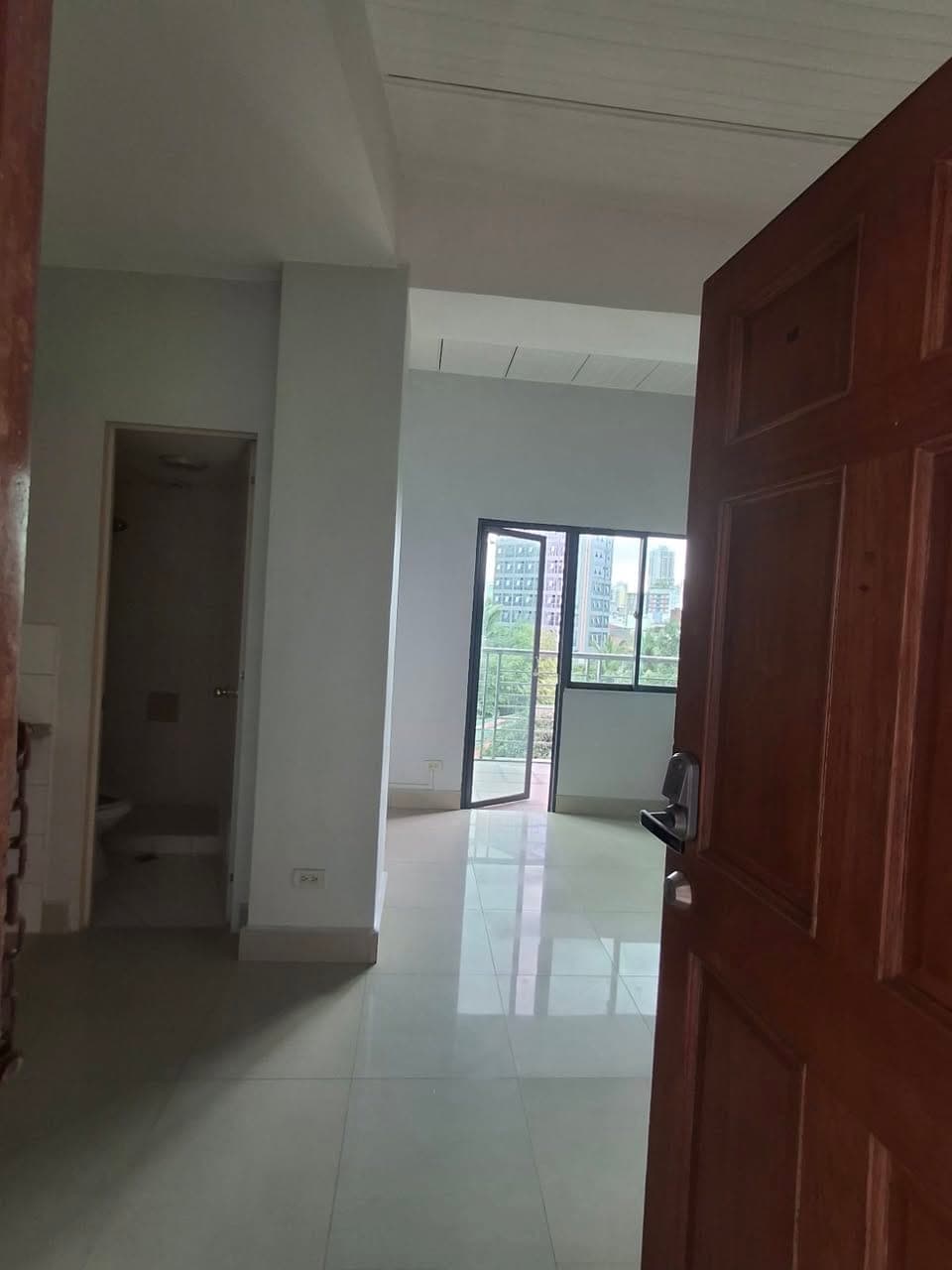 🏢 CONDO FOR RENT NEAR UST - photo 2