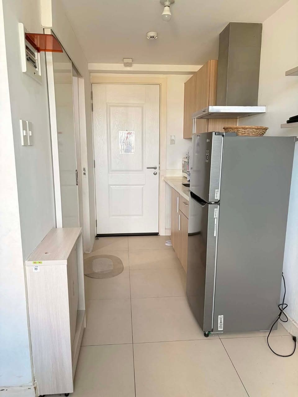 FOR RENT: ₱15,000/month. | Inclusive association dues - photo 2