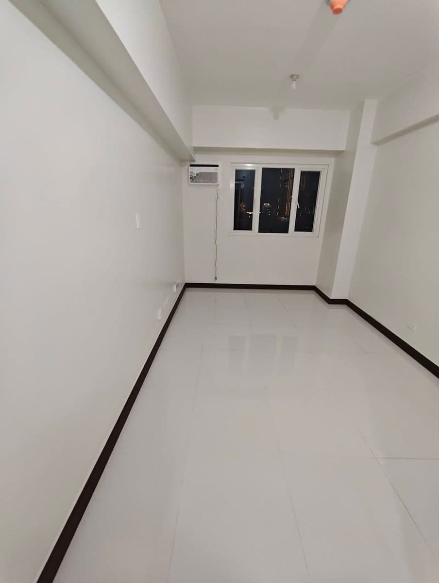 For Rent Condominium in Pasay - photo 3