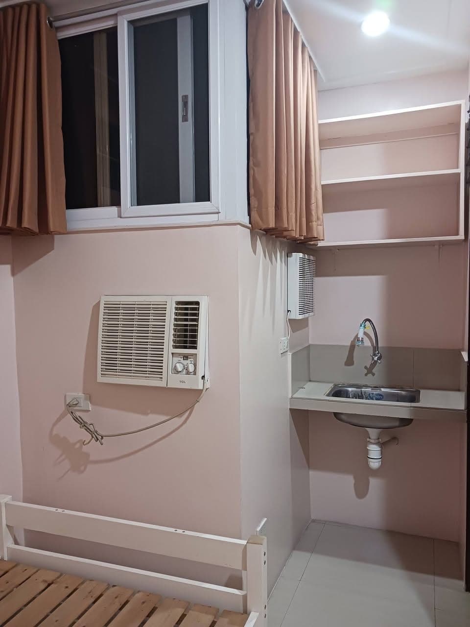 🏘 Semi Furnished Studio Type Units. - photo 3
