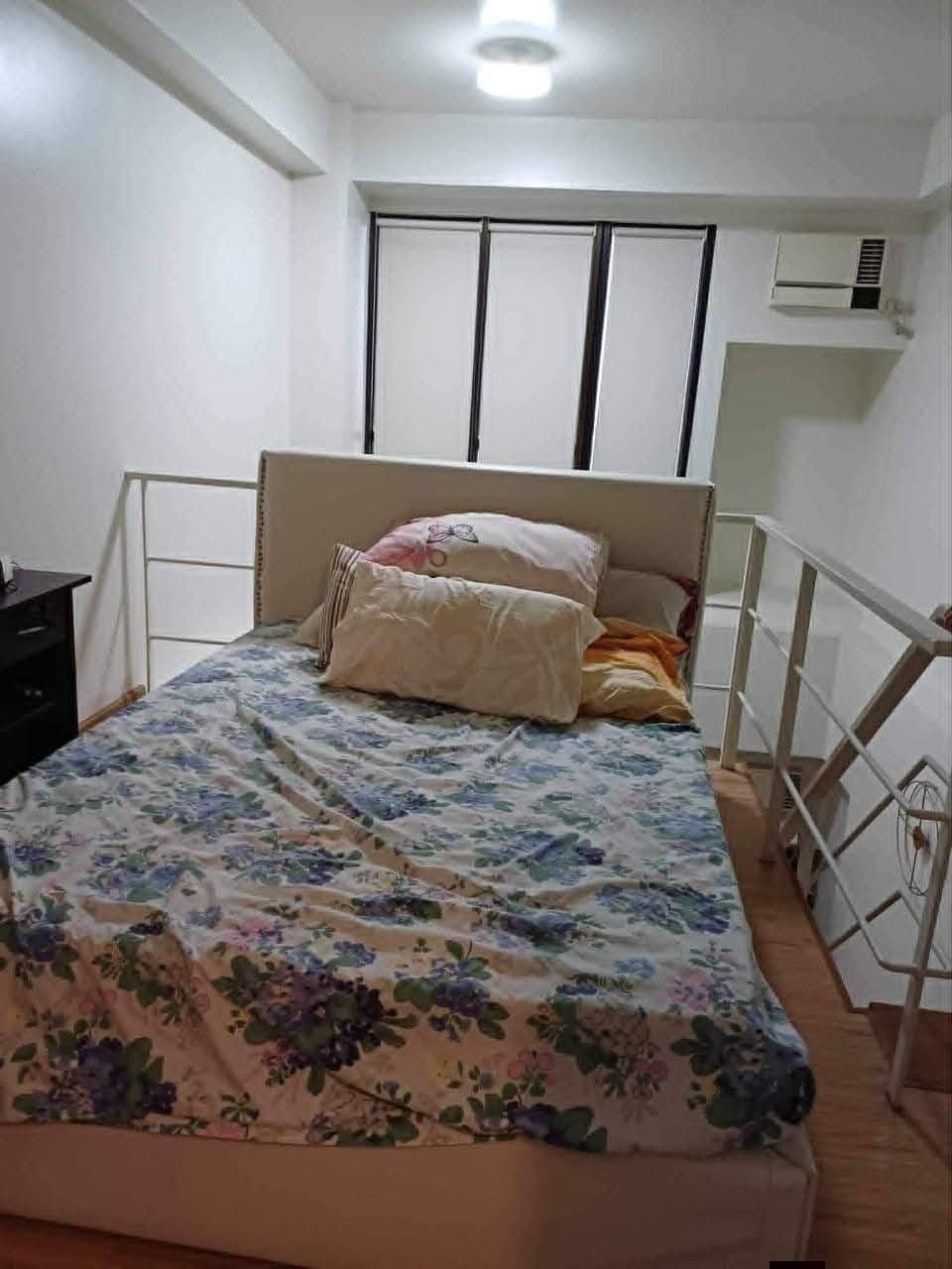 𝐅𝐎𝐑 𝐑𝐄𝐍𝐓 Loft Type with Balcony Condo at GRAND SOHO MAKATI, - photo 1