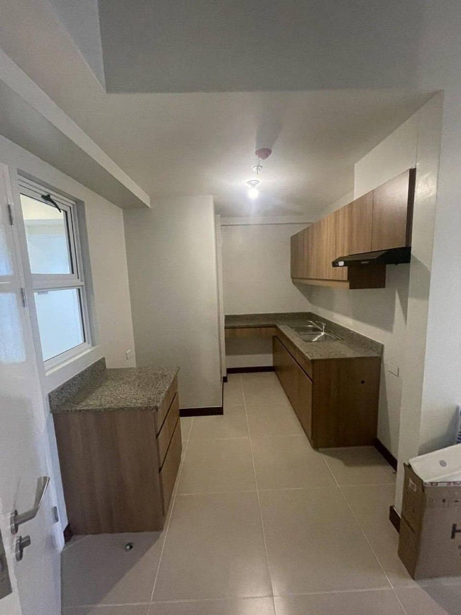 𝐅𝐎𝐑 𝐑𝐄𝐍𝐓: 2BR Condominium with parking at DMCI The Aston Place, Pasay - photo 5