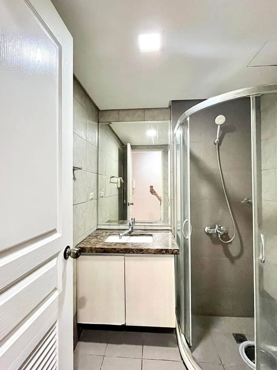 📌 FOR RENT! 1BR with balcony FULLY FURNISHED ! - photo 2