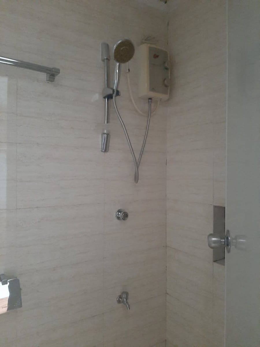 🏢 CONDO FOR RENT NEAR UST - photo 4