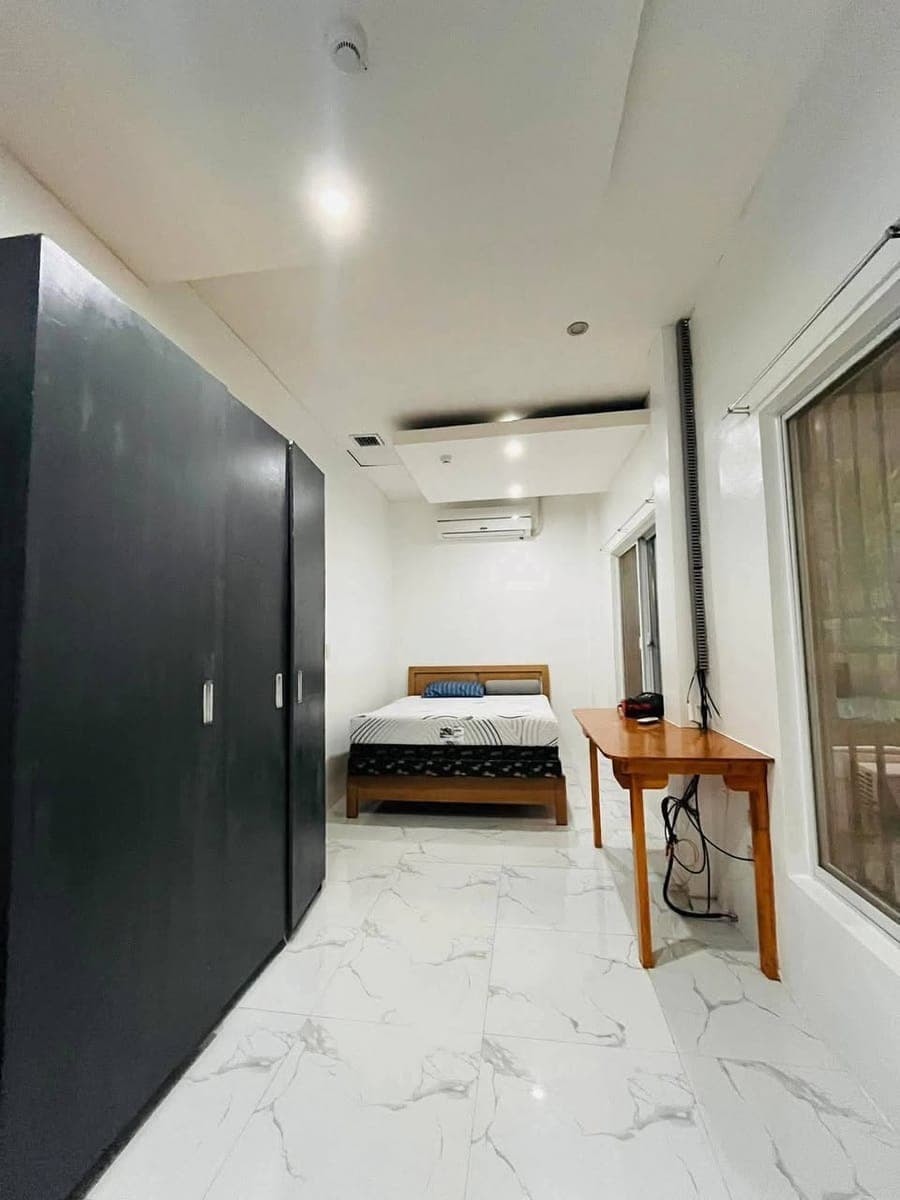 🏡 FOR RENT: Newly Renovated Multi-Level Home – ₱50,000/month - photo 1