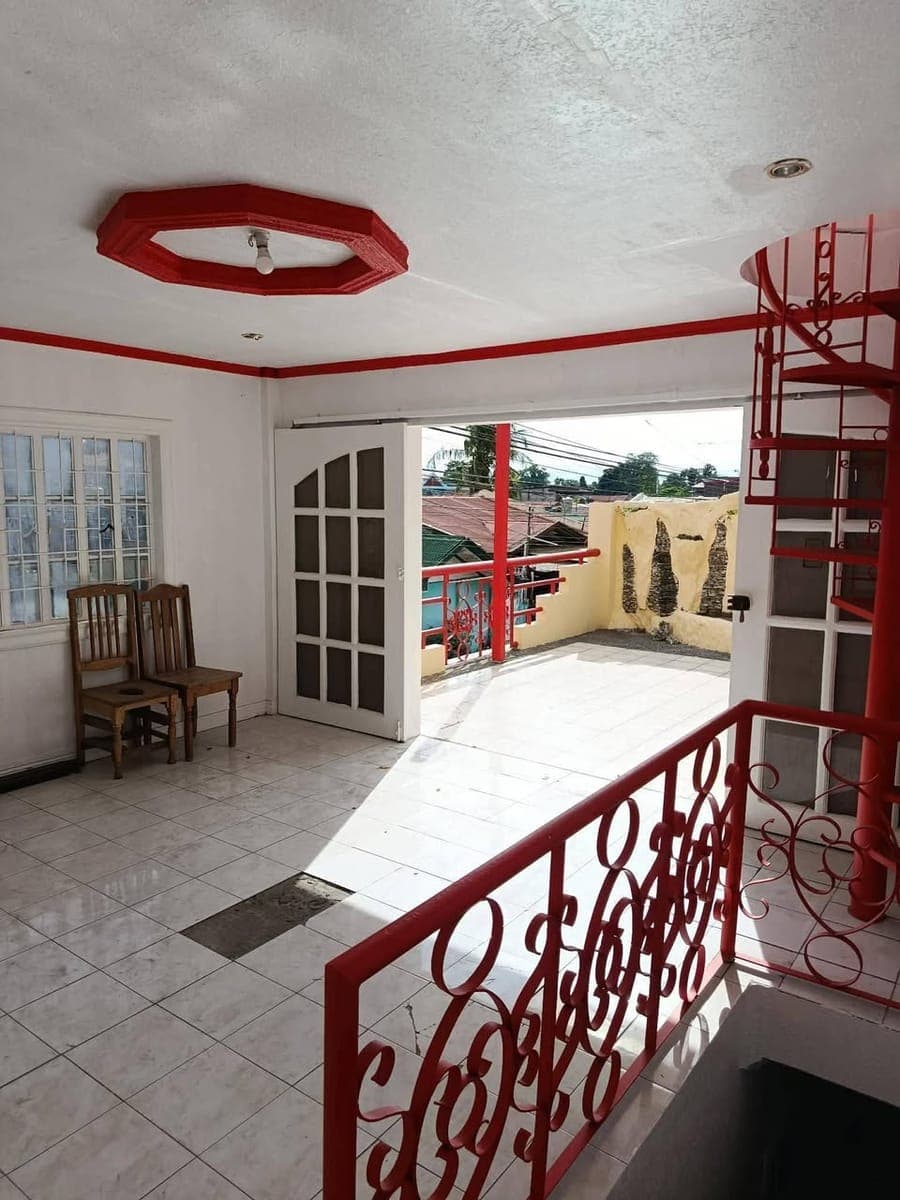 🏡 3 Storey House for Rent ‼️ - photo 4