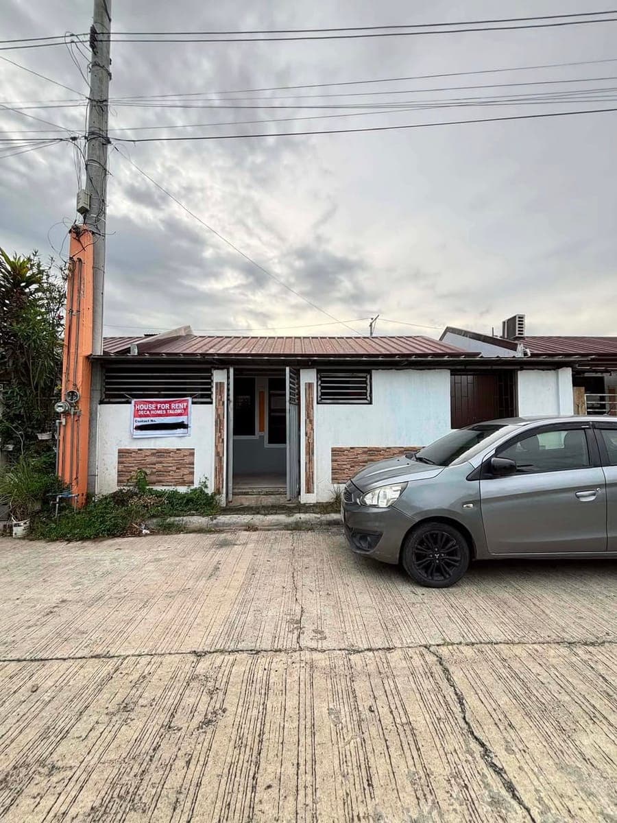 🏡 House for rent  deca homes talomo - photo 1