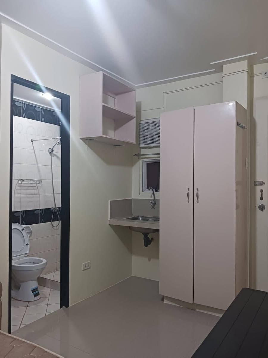 🏘 Semi Furnished Studio Type Units. - photo 3