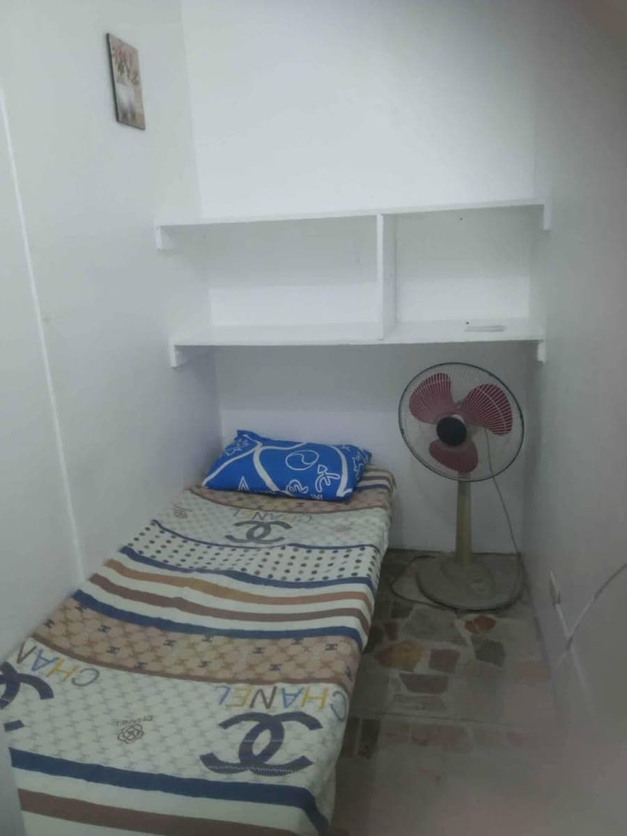 ROOM/BEDSPACE FOR RENT - photo 1