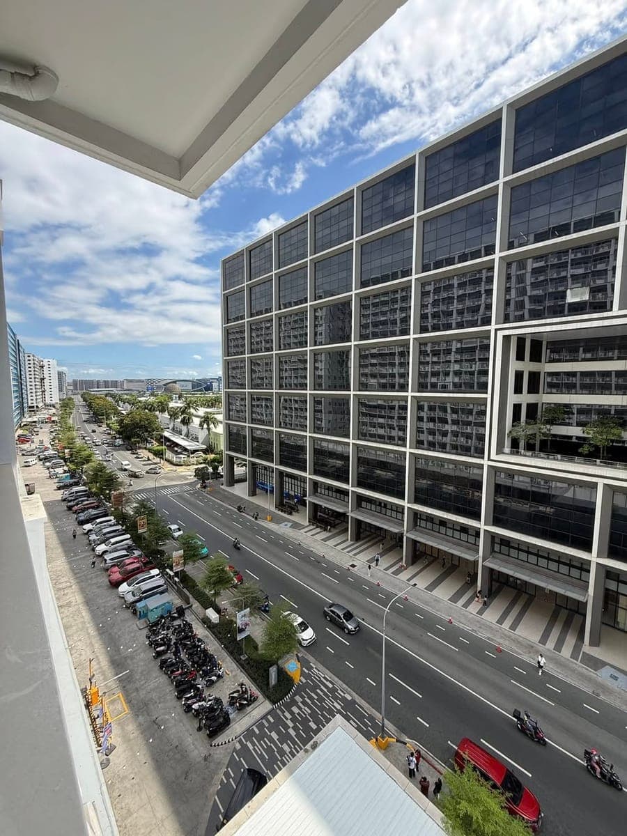 SHORE RESIDENCES FOR RENT - photo 2