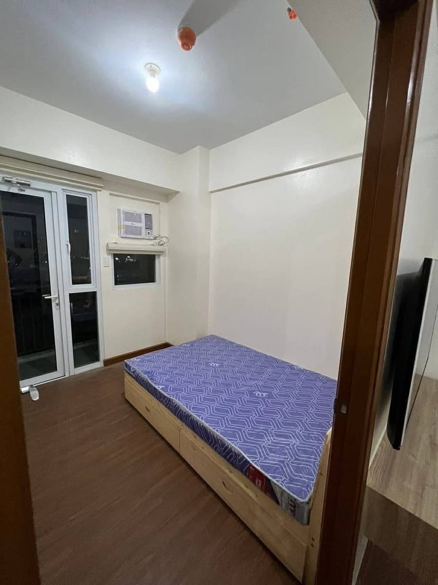 FOR RENT - Furnished 39sqm 2BR with Balcony - photo 1